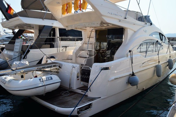 2009 AZIMUT 42