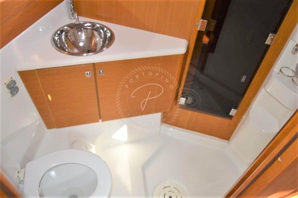 2012 JEANNEAU 53