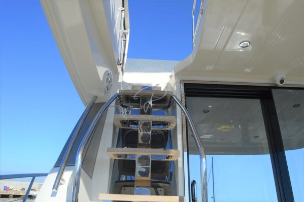 2017 PRESTIGE 500 FLY
