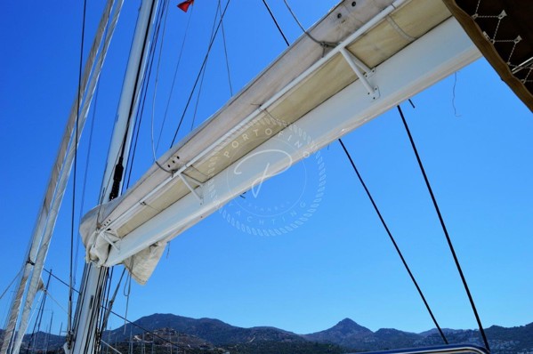 2012 LAGOON 620