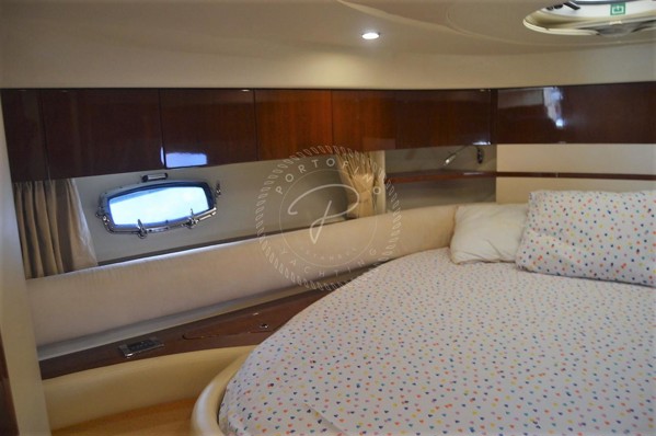 2006 FAIRLINE TARGA 47