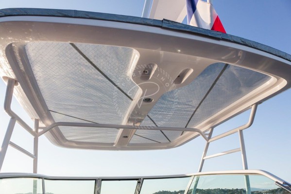 2020 AXOPAR 24 T-TOP