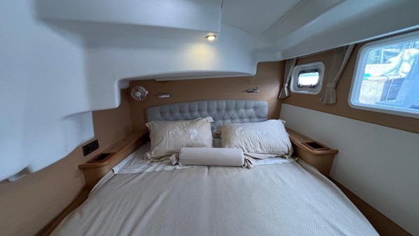 2008 LAGOON 440
