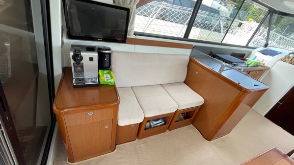 2012 BENETEAU ANTARES 42