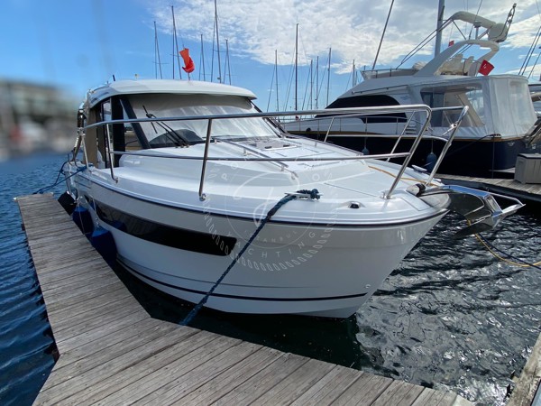2017 JEANNEAU MERRY FISHER 895
