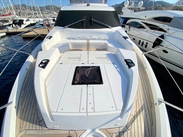 2018 SUNSEEKER MANHATTAN 66