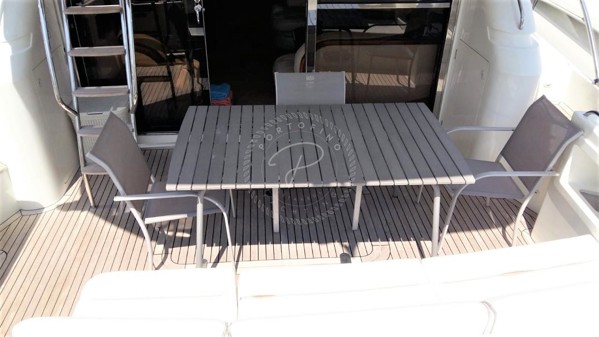 2001 PRINCESS 56