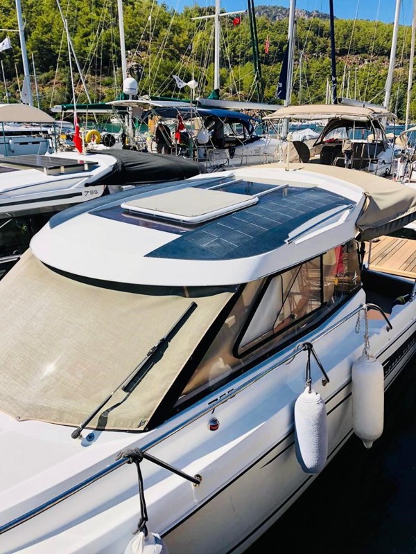 2015 JEANNEAU MERRY FISHER 755
