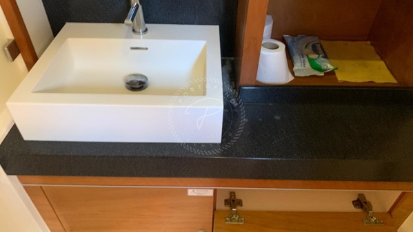 2010 HANSE 545