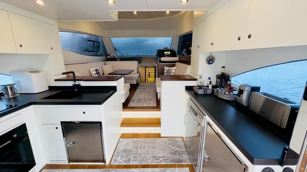 2022 MODEL DEEPYACHT 52 FLY