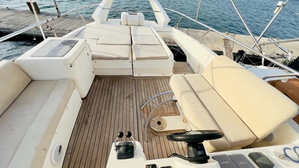 2009 SEALINE F42/5