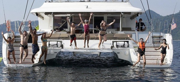 2012 LAGOON 620