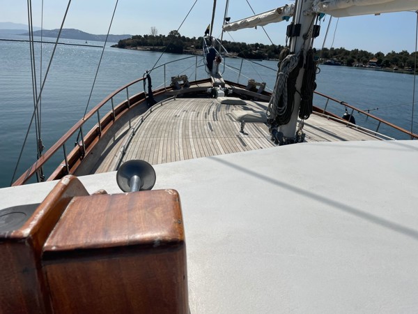 2011 TIRHANDIL CUSTOM 20 M WOODEN