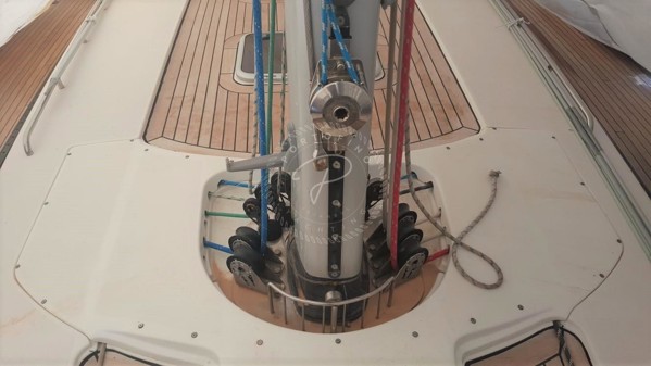 2001 X-YACHTS 562