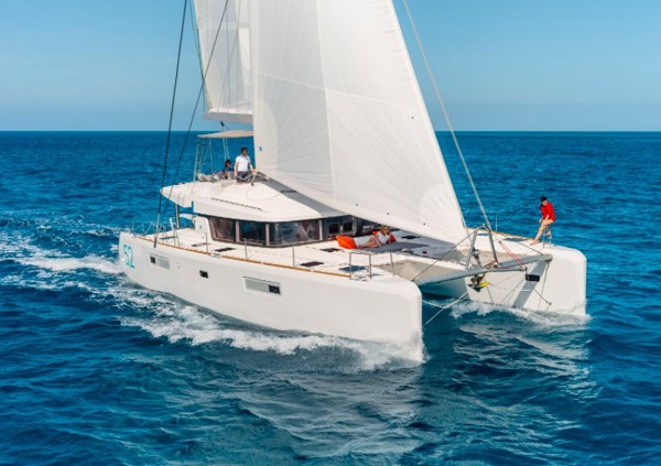 2021 LAGOON 52 F