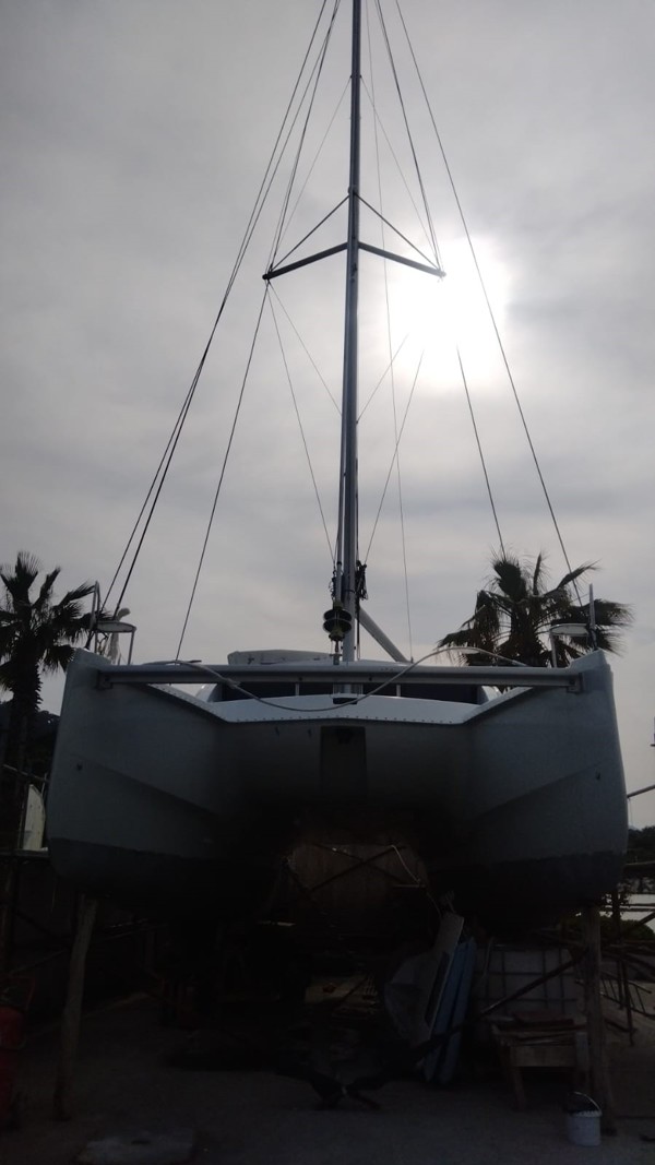 2013 LEOPARD 39