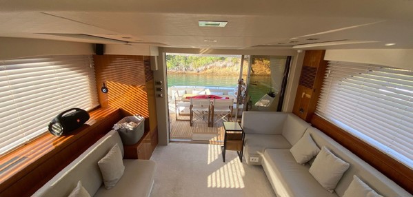 2012 SUNSEEKER MANHATTAN 63