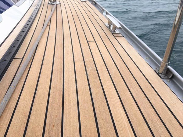 2001 X-YACHTS 562