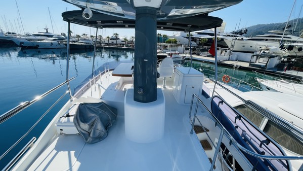 2016 AZIMUT MAGELLANO 53