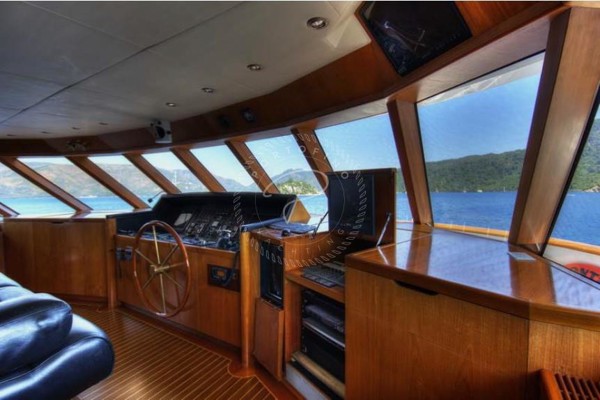 1988/2015 AMELS YACHTS CUSTOM 42M