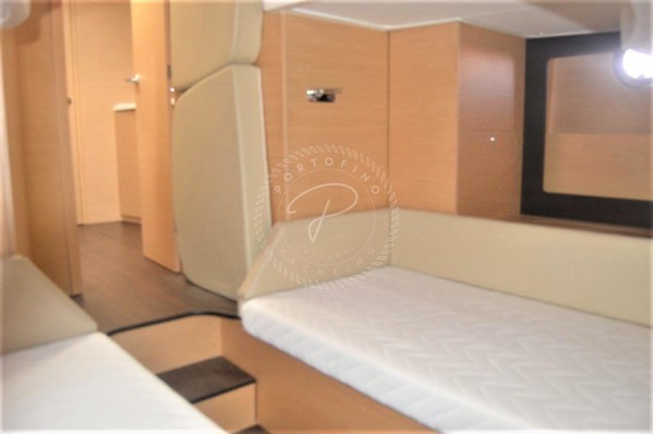 2009 BENETEAU MONTE CARLO 37