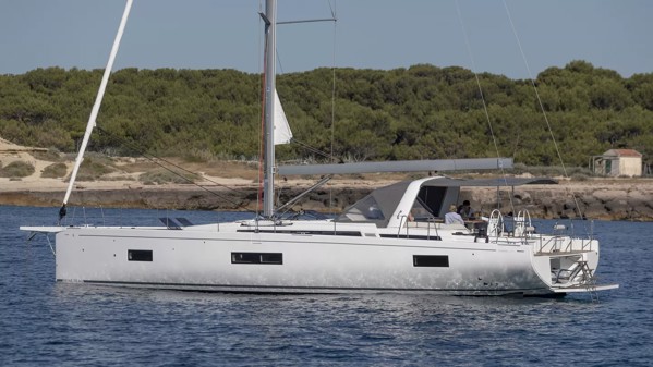 2024 BENETEAU OCEANIS 54
