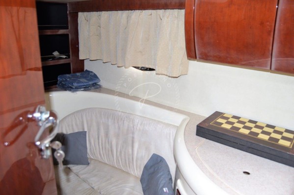 2005 FAIRLINE TARGA 40