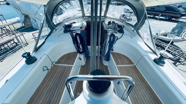 2009 HANSE 370 E 