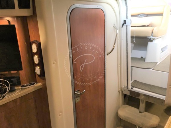 2011 RINKER 280 EC