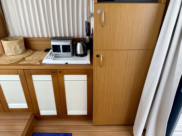 2021 BENETEAU SWIFT TRAWLER 41- DOCKMATE 