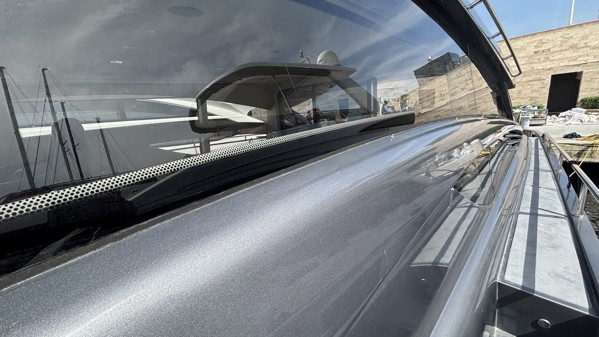 2012 PERSHING 72