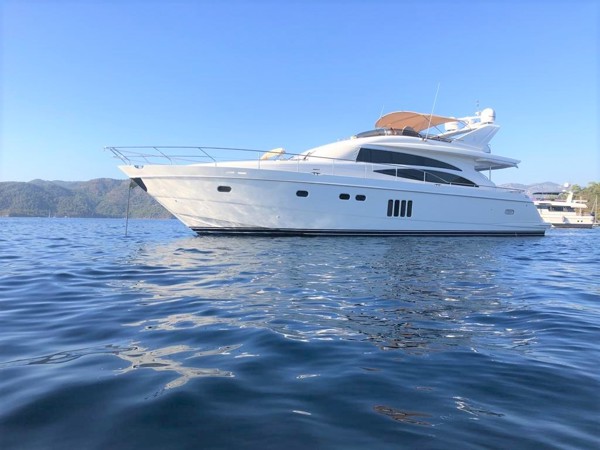 2007 PRINCESS 21M