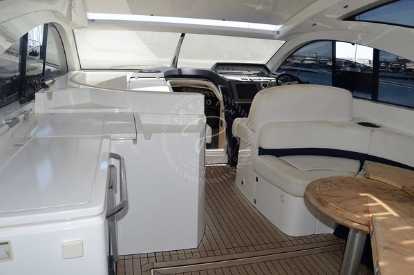 2006 FAIRLINE TARGA 47