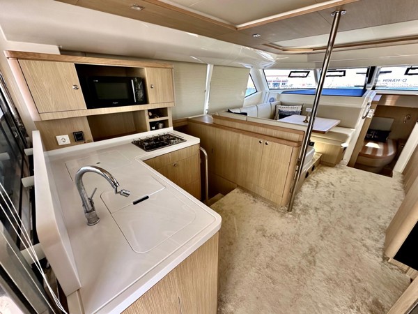 2021 AQUILA 44