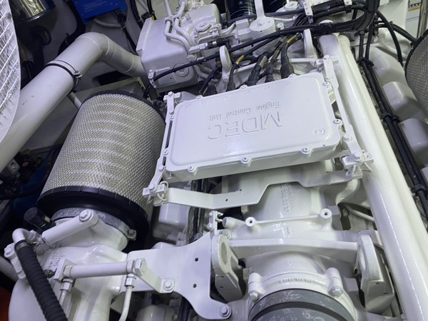 2007 AZIMUT 80
