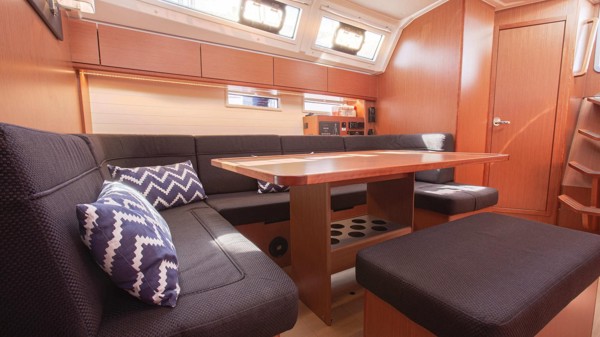 2020 BAVARIA 46 CRUISER