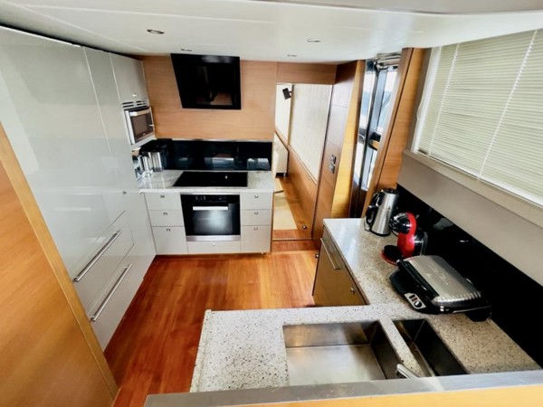 2015 PRINCESS 88