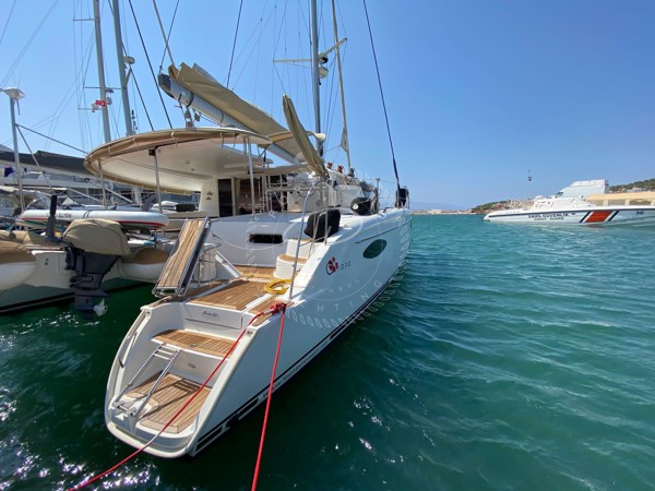 2008 FOUNTAINE PAJOT ORANA 44