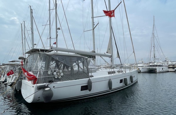 2022 HANSE 458