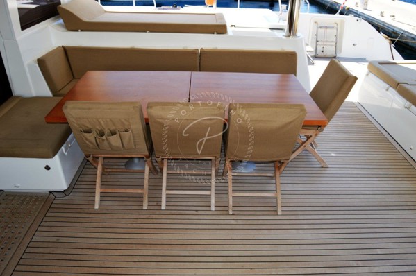 2012 LAGOON 620