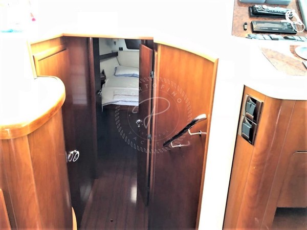 2005 BETEAU SWIFT TRAWLER 42