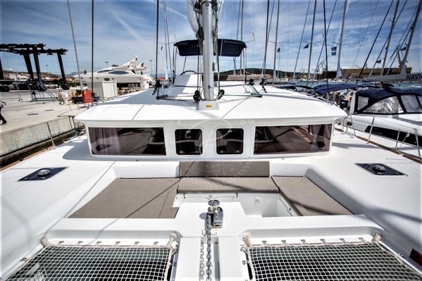2013 LAGOON 450 F