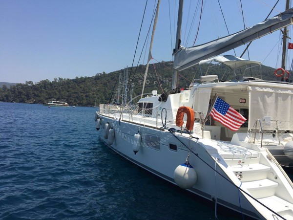 2010 LAGOON 440
