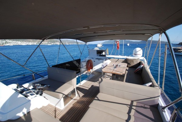 2017 SEALINE F530