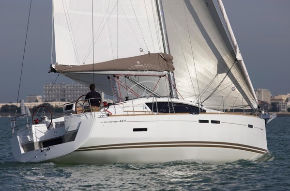 2012 JEANNEAU SUN ODYSSEY 44 DS
