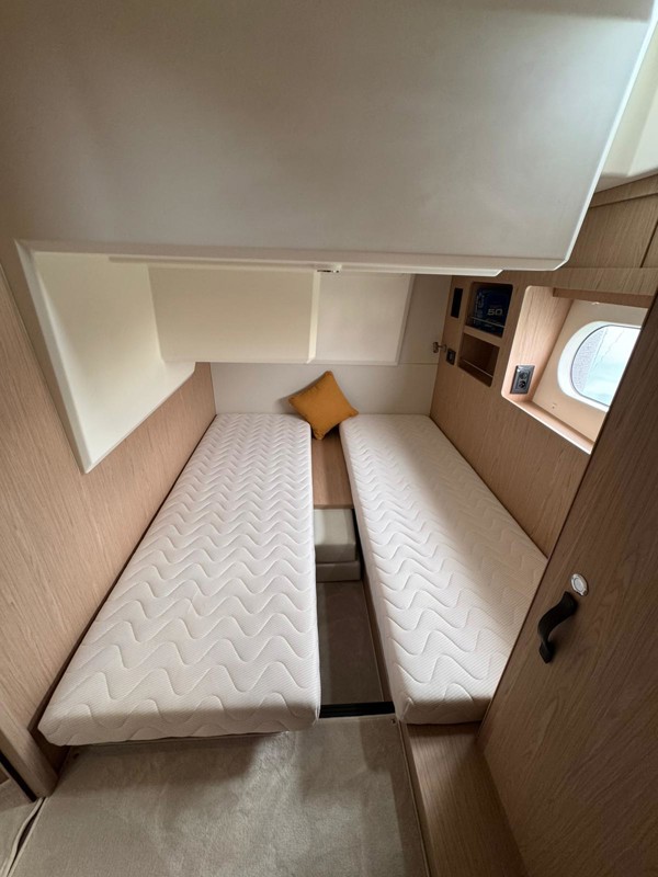 2025 BENETEAU SWIFT TRAWLER 48