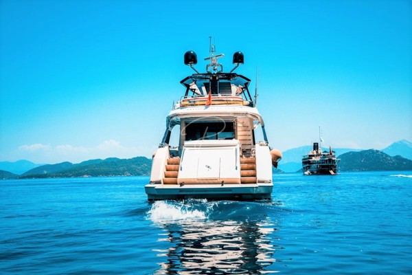 2013 MONTE CARLO YACHT 76