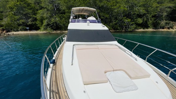 2017 LEOMAR 62