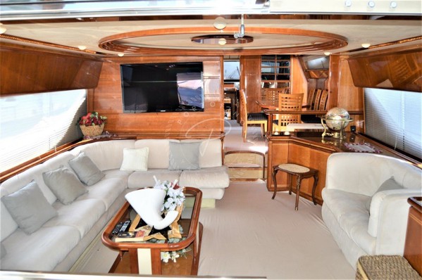 2001 FERRETTI YACHTS 80