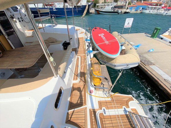 2008 FOUNTAINE PAJOT ORANA 44